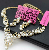 Elegant Rhinestone Pearl Leaves Necklace + Earrings Set